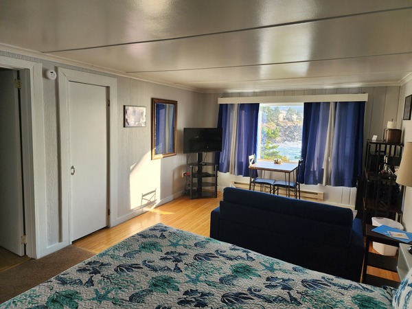 Room 7 Queen Photo 2