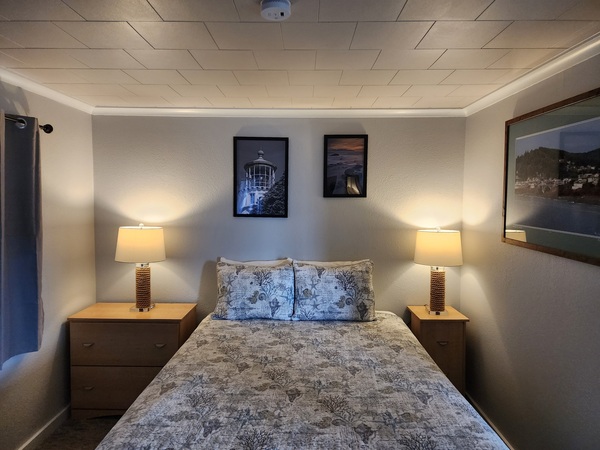 Room 5 Ground Floor Queen, Sliding Door Photo 2