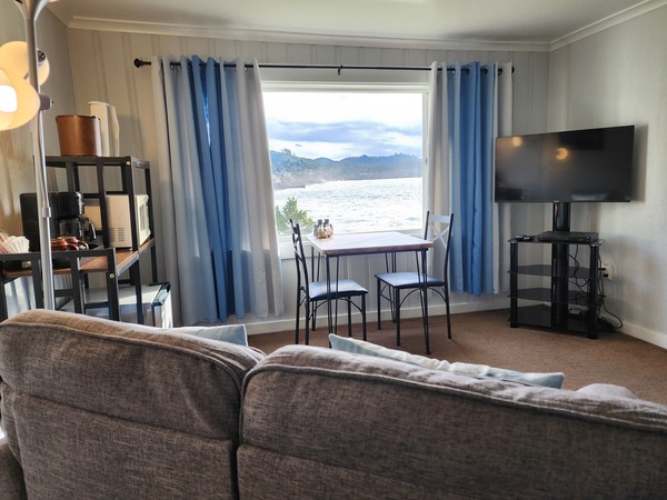 Room 6 Queen Photo 3