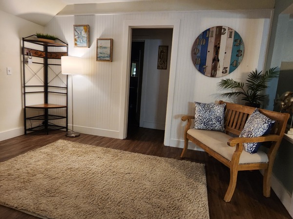 Room 1 Executive Suite 2 bedroom (K & Q) Photo 7