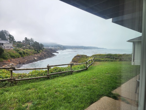 Room 15 - ADA Double Queen w/Sliding Door to Patio Photo 6