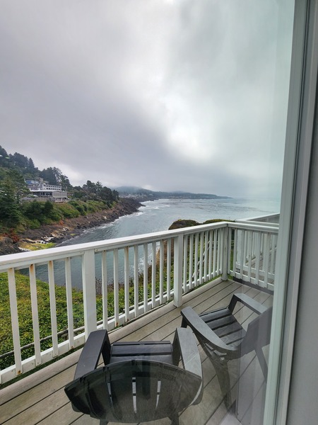 Upper East 20 Double Queen w/Balcony Photo 4