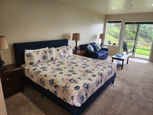 Lower East 16 King Photo 4